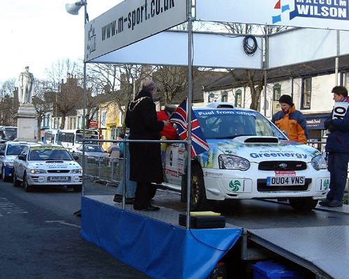 Malcolm Wilson Rally 2005 sets off in Main Street